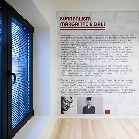 Hotel M-street Art - Self Check-in *